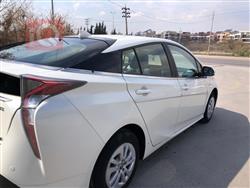 تويوتا بريوس